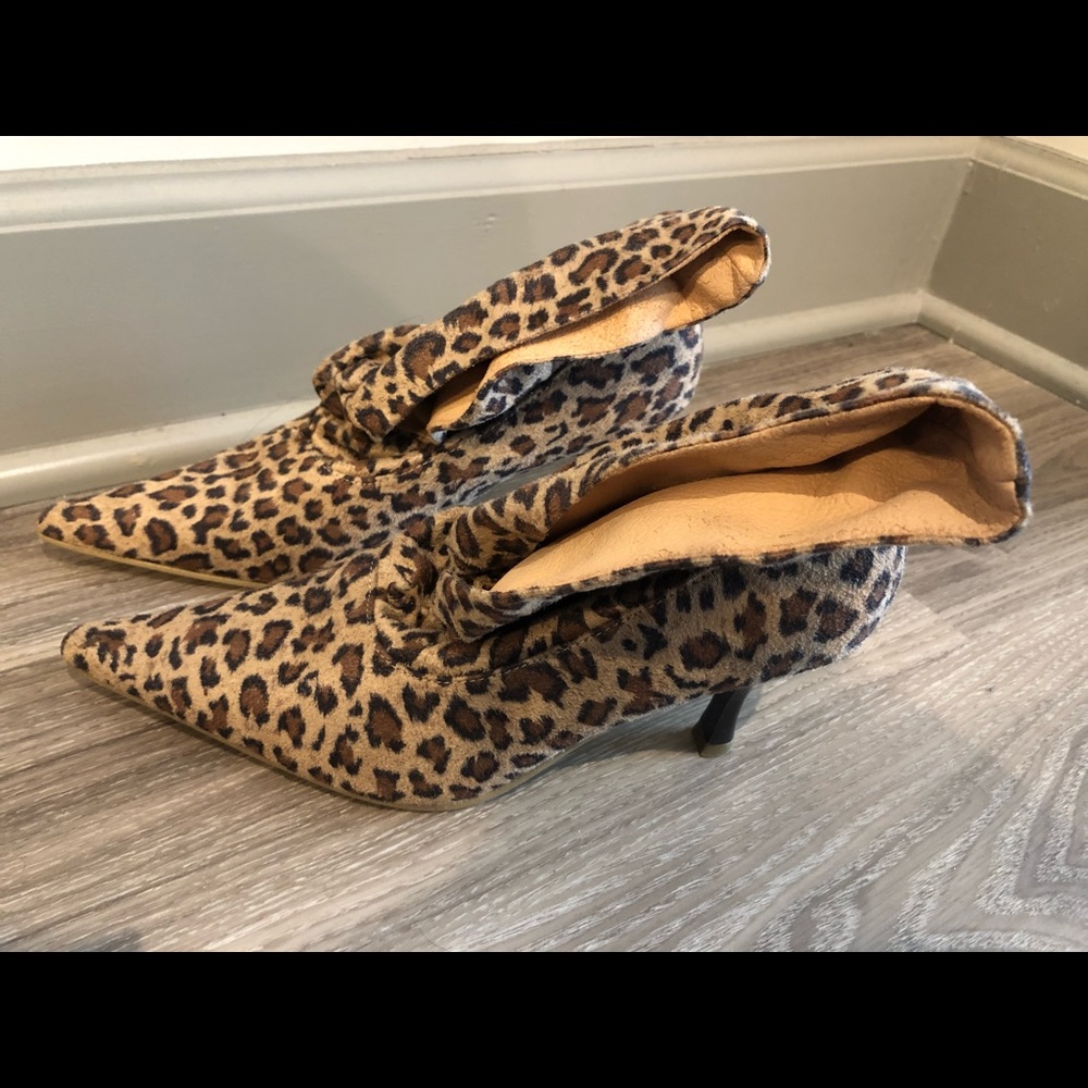 Vintage leopard booties
